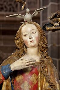 Maria in der Gestalt einer Nürnberger Bürgerstochter des 16. Jahrhunderts. Die Taube auf dem Kopf Marias steht für den Heiligen Geist. (Foto: Thomas Bachmann)