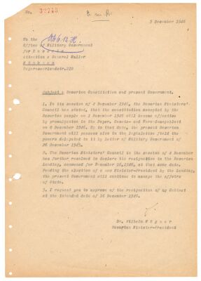 Rücktrittsschreiben von Ministerpräsident Hoegner an die Militärregierung vom 5. Dezember 1946, englischsprachige Version. (Bayerisches Hauptstaatsarchiv, StK 10907)