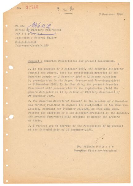 Datei:Ruecktritt Hoegner Staatskanzlei 10907 eng.jpg