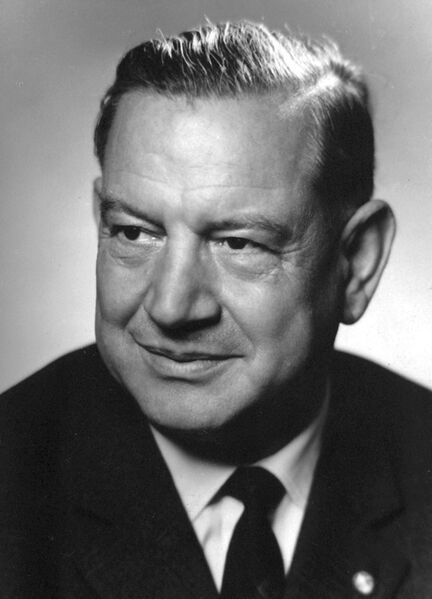 Datei:Alfons Goppel.jpg