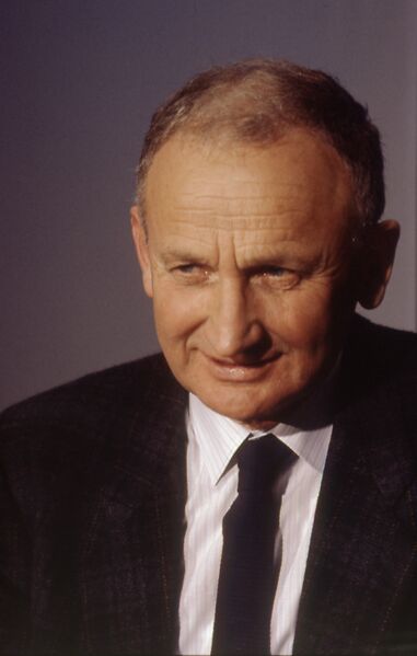 Datei:Guenther Behnisch.jpg