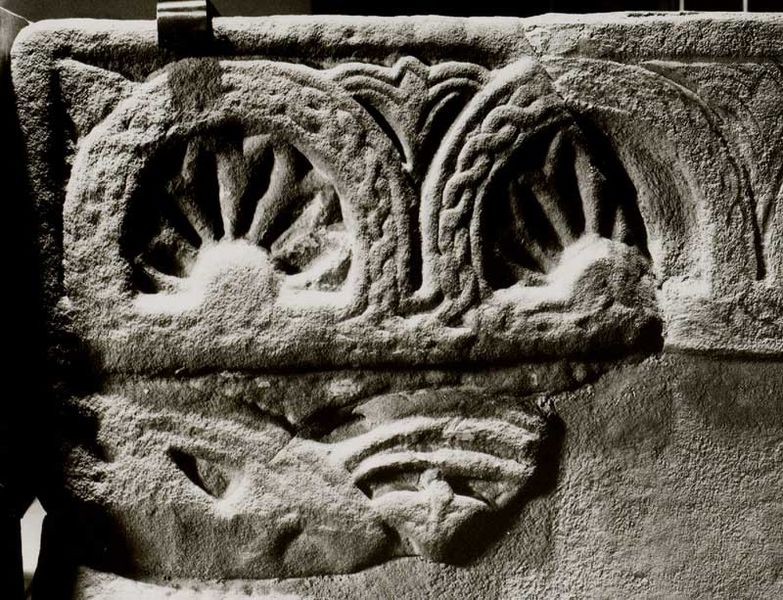 Datei:Ilmmuenster Chorschrankenplatte 10.jpg