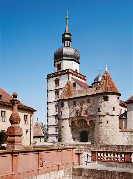 Datei:Scherenbergtor Festung Marienberg.jpg