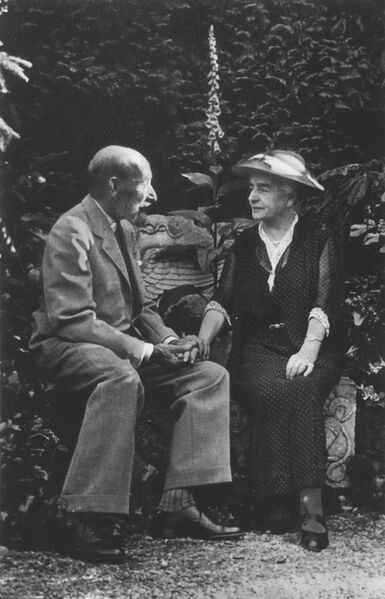 Datei:Hugo und Elsa Bruckmann.jpg