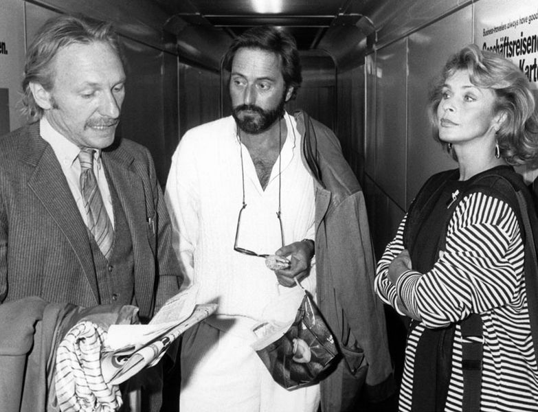 Datei:Set Kir Royal.jpg