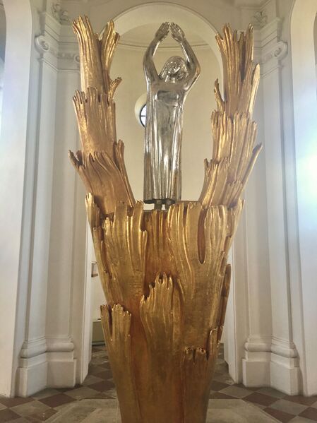 Datei:Afra Plastik.jpg