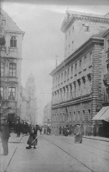Datei:Polizeidirektion Muenchen Weinstraße 1910.jpg