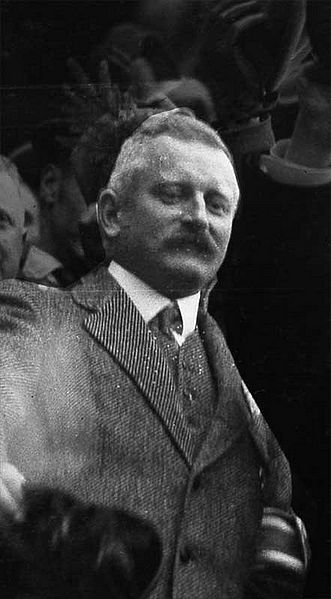 Datei:Max Kuehner.jpg