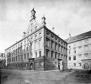 Ab 1783 war das ehemalige Jesuitenkolleg (Wilhelminum) in der Münchner Neuhauser Straße Heimat der Akademie der Bildenden Künste. (© Bay. Landesamt f. Denkmalpflege)