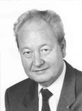 Dr. Helmut Vaitl (1934-2010), Präsident des Bayerischen Obersten Rechnungshofs von 1994 bis 1999. (© ORH)