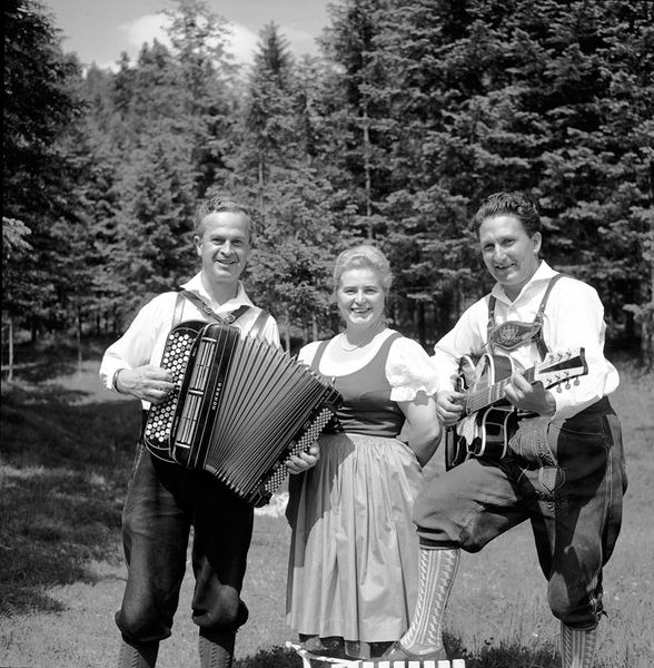 Datei:Trio Sepp Wiedemann.jpg