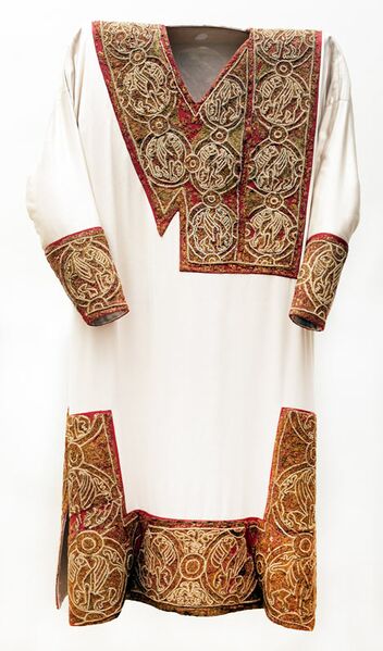 Datei:Bamberger Tunika.jpg
