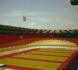 Radstadion am Oberwiesenfeld in München, 1972. Foto von Joachim Kankel (1921-1984). (Bayerische Staatsbibliothek, Bildarchiv kank-000241)