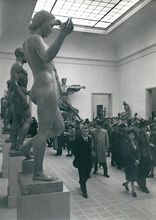 Besucher der "Großen Deutschen Kunstausstellung" 1940. (Haus der Kunst, Historisches Archiv)