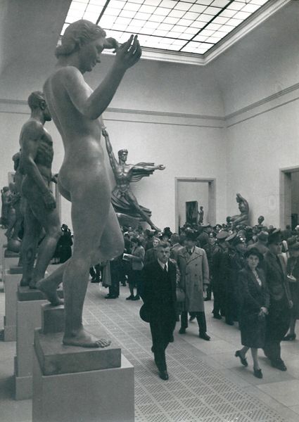 Datei:Grosse Deutsche Kunstausstellung 1940 2.jpg
