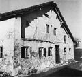 Kalkplattendach, 1454 d, ursprünglich Ochsenfeld, Am Weiher 23, jetzt Freilandmuseum Bad Windsheim, Fotografie Konrad Bedal, 1985. (Freilandmuseum Bad Windsheim)