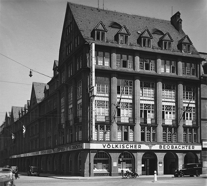 Datei:Verlagsgebäude Thierschstrasse.jpg