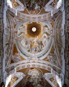 Gemalte Scheinkuppel mit thronender Mutter Gottes von Cosmas Damian Asam. (Foto: Erzbischöfliches Ordinariat München, Hauptabteilung Kunst, Achim Bednorz)