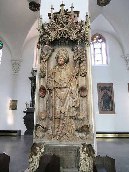 Datei:Grabmal Rudolf II von Scherenberg.jpg
