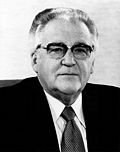 Rudolf Hanauer (CSU, 1908-1992) war von 1960 bis 1978 Präsident des Bayerischen Landtags. Aufnahme aus dem Jahre 1976. (Foto: N. N., Archiv des Bayerischen Landtags, AA02764A)