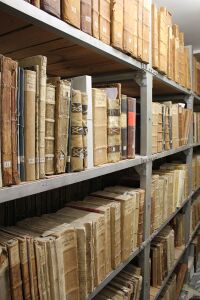 Die Schwarzenberg-Amtsbücher im Magazin des Staatsarchivs Nürnberg. (Foto: StA Nürnberg)